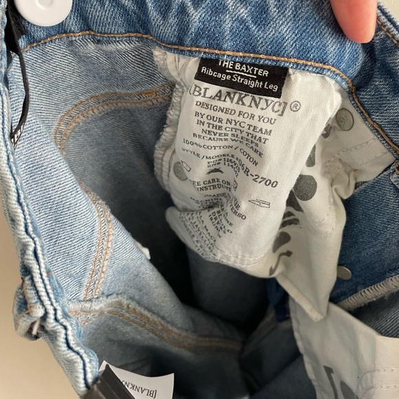 Blank NYC The Baxter Ribcage Straight Leg Distressed Jean - Light Wash - Size 25 - Picture 5 of 14